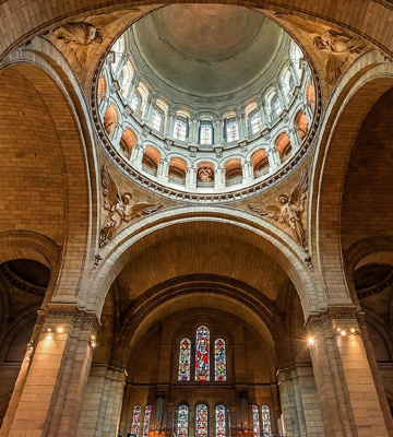 Jeu d'évasion à l'intérieur du Sacré-Cœur